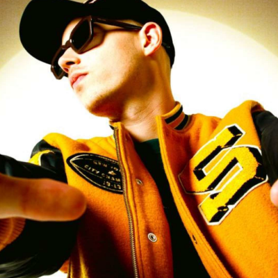 Léo SVR, rappeur au flow solaire et à la plume affûtée